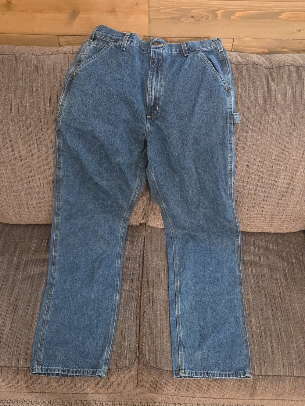 Carhartt Relaxed Fit Men's Denim Jeans in Mid Blue